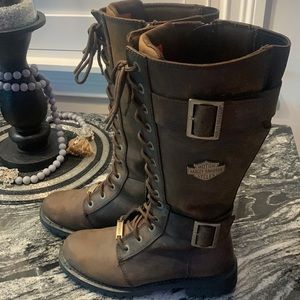 HARLEY DAVIDSON womens riding boots size 8. Full grain leather